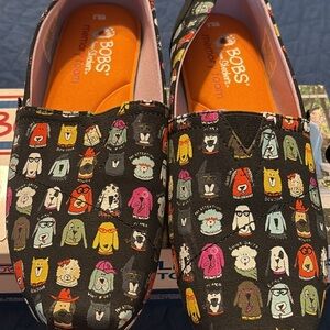 Women’s Black Multi Dog-Print Slip-On Shoes